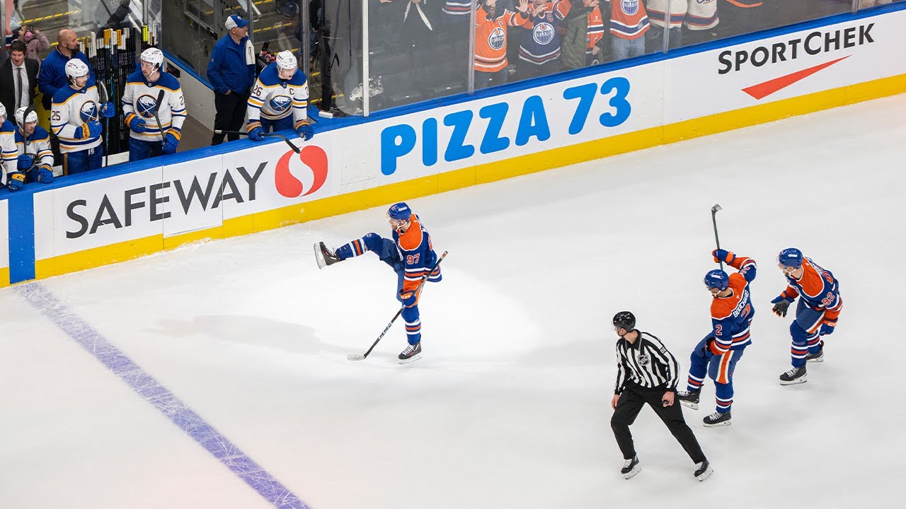 McDavid beats everyone AND the BUZZER!