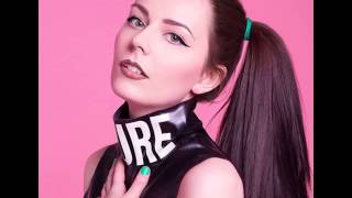 Hannah Diamond - Attachment