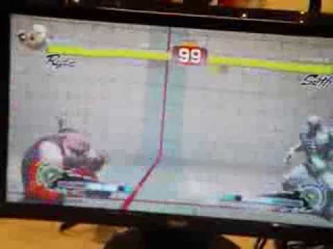 Evo 2013 SSF4AE Losers Bracket - Chobixinco (RU) vs RZR.CG Problem-X (SE)