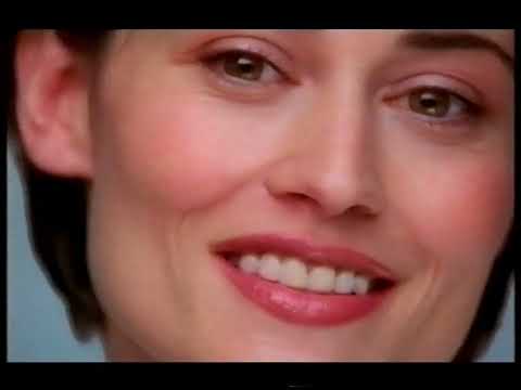 Granada: Continuity, Adverts & ITV Weekend News - New Year's Eve 2000