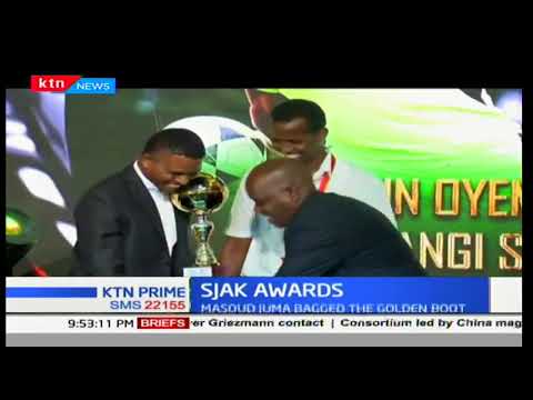 Masoud Juma wins best defender award at the SJAK awards