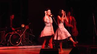 NOUVELLE VAGUE - This is not a Love Song