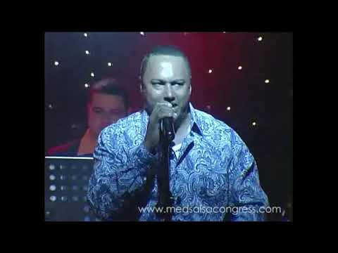 Walakata Salsa Band Featuring Frankie Morales - Que Locura