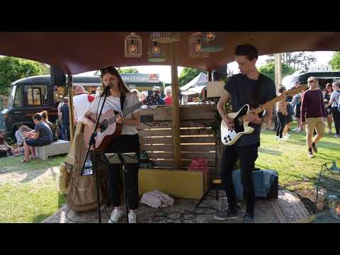 Lisa Castelli ft Toon Luyten - Home