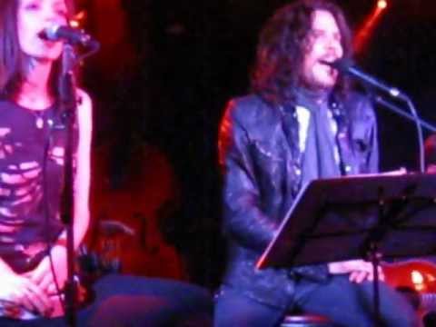 Tony Harnell Uneasy 5-10-12 Ollie's Pt Amityville NY