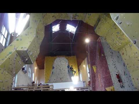 Rocks Jumps: sunday climbing falls