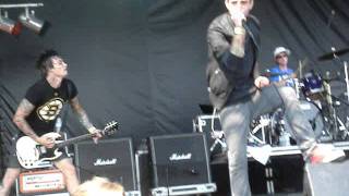 Stereos-Girls In The Club [We Got It] (Live in Burlington)