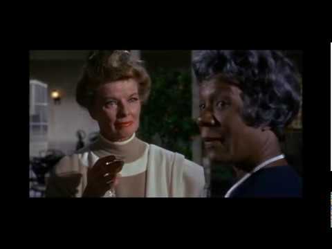 Guess Who’s Coming to Dinner (1967) – Congeniality between women