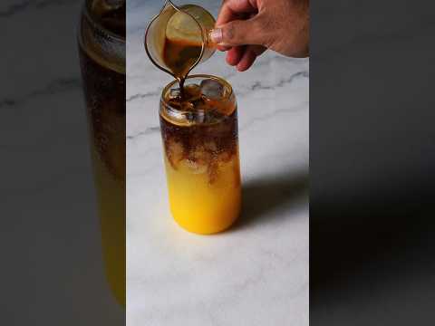 Orange Espresso Tonic. Just in time for summer! #coffee #cafe #homebarista #recipe 🍊☀️☕️