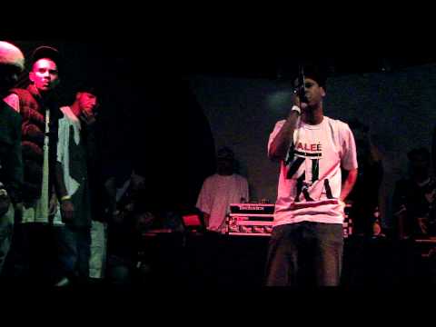 T U B A Í N A - O Vale é Zika . Ao vivo