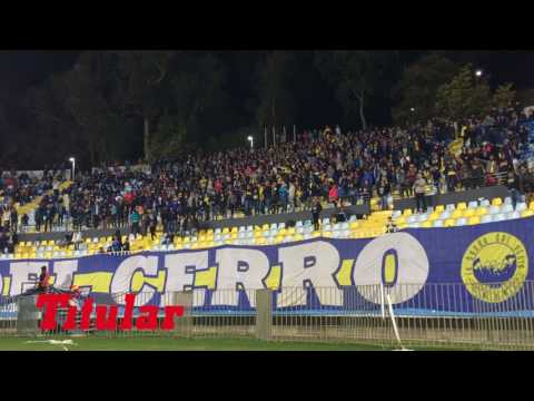 "Muchachos" Barra: Los del Cerro &bull; Club: Everton de Viña del Mar