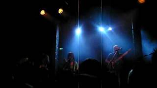 Deerhoof — Giga Dance + Pinhead (Ramones Cover) At Blå, Oslo (live)