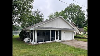 8928 Loveless Dr NE Rockford