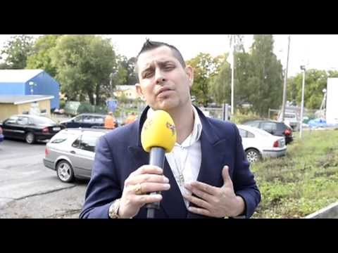 Dogge Doggelito visar sitt Alby