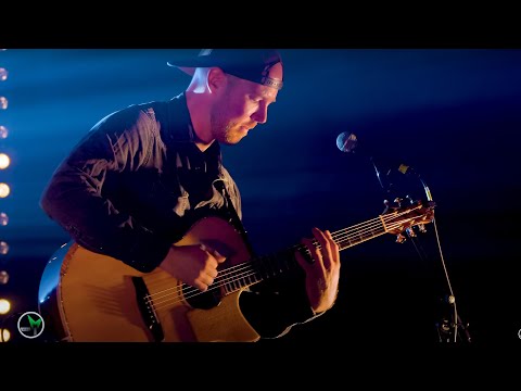 "At Ease" Alex Boldin - Montreux International Guitar Show