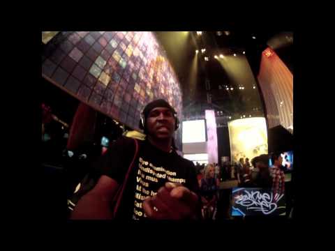 Bukue one "Supertoys!" video