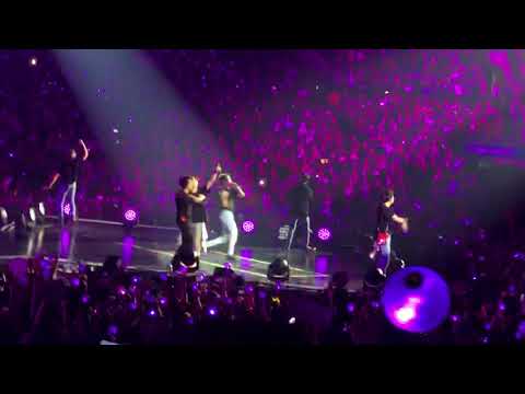 BTS: Army bomb wave, So What & Anpanman @ Staples Center 180909