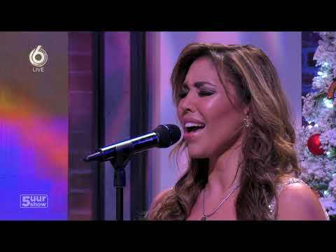 Laroussi sings Lost live