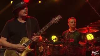 Download lagu Santana - Smooth Live At Montreux 2016 mp3