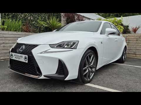 2017 Lexus IS