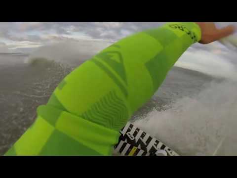Kitesurfing crash, Leucate (South of France) in 40 knots