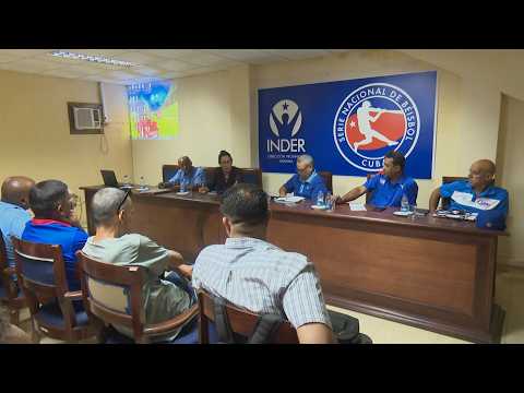 Chequean directivos del INDER aseguramientos para la próxima campaña de béisbol