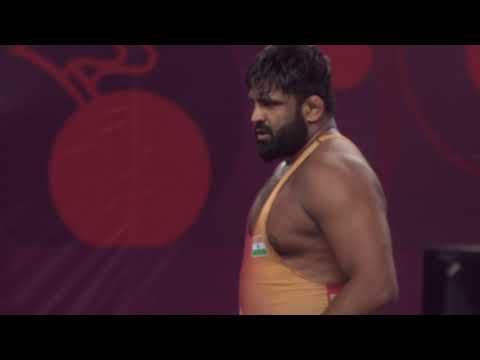 BRONZE FS - 125 kg: S. SUMIT (IND) v. F. ANAKULOV (TJK)