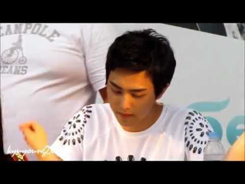 [FANCAM] 120722 ZE:A @ GENIE FANSIGN - HEECHEOL