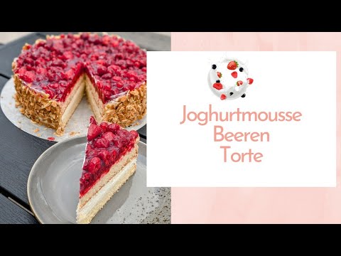 Joghurt Mousse Torte mit Beeren