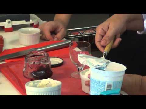 Oficinas Gastronômicas Unicred - 2º Módulo - Verrine de Frutas Vermelhas