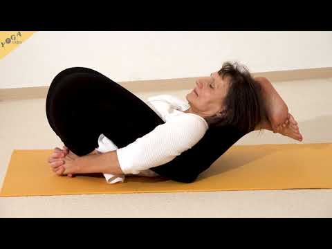 Yogi Schlafstellung mit verhakten Fingern - Yoga Asana Lexikon