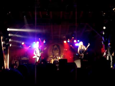 Grand Magus - The Shadow Knows (live at Austria, 08.08.09)
