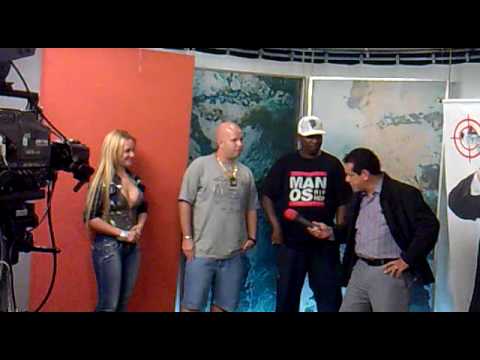MC SAPINHO,MR CATRA,MC JENNY NA TV EM GOIANIA NO PROGRAMA CHUMBRO GROSSO