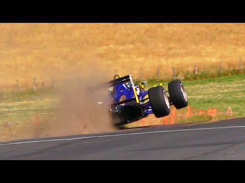 Course de Côte du Mont-Dore 2025 - BEST OF CRAZY FLAT OUT & CRASHS -