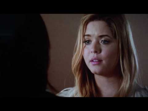 Emily and Alison (Emison) Kiss 7x16 PLL