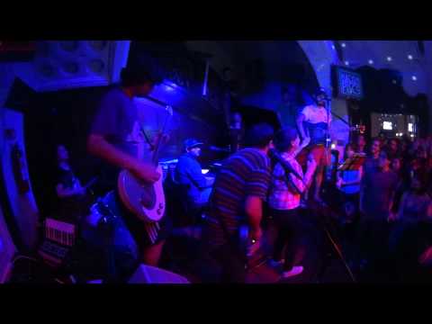 La Reina Morsa - Quiero ser (Radicales, Diciembre 2013)