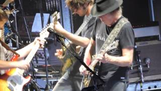 Neil Young Cowgirl In The Sand Live at LA Forum 2015