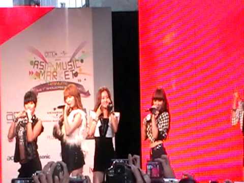 4Minute _ Intro + Hot Issue [Live @ ZEN][Fan Cam]