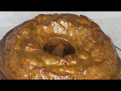 How to make: Old Landmark Apple Dapple Cake (subscriber recipe)