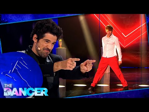 Alextopdancer SCRAMBLES and transforms dancing into MICHAEL JACKSON | Semifinal 01 | The Dancer