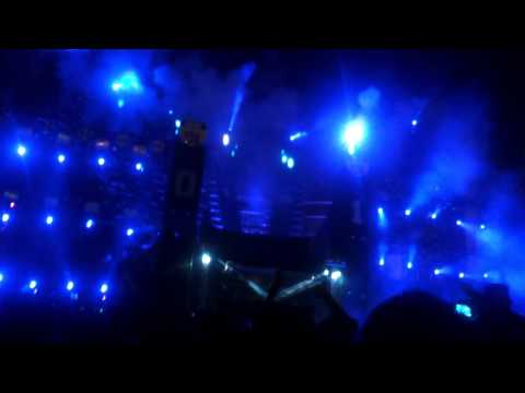 End Show @ Decibel Outdoor Festival 2011 (MainStage)