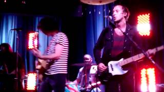 Born Cages - Don't Look Back (live)