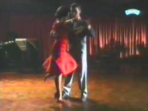  Geraldine Rojas  and  Gabriel Missé  are  dancing  to  the  tango  "  Danzarin  "