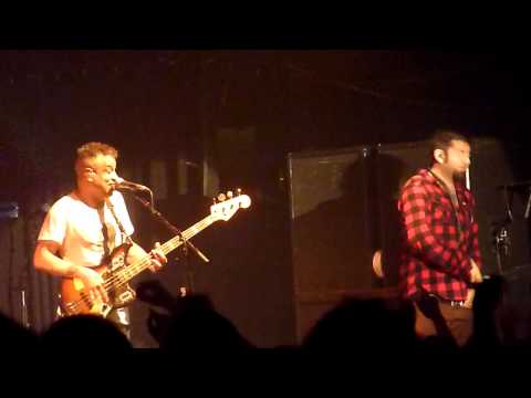Deftones: Dai the Flu and Headup - Manchester Academy, 18/02/13