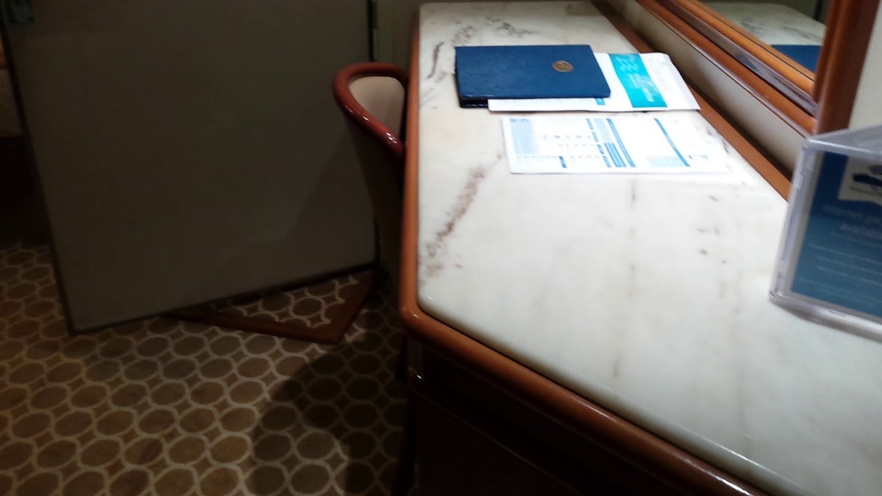 Grand Princess - Cabin E716 - Video 1