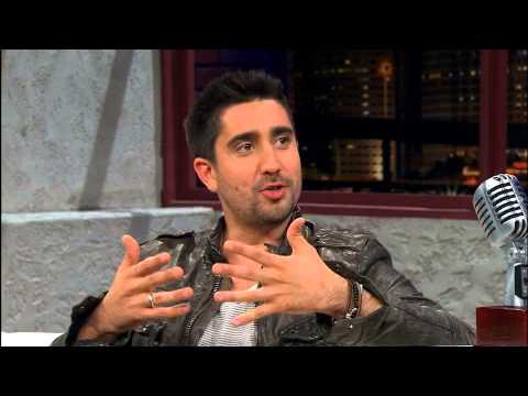 Alex Ubago en Esta Noche Tu Night