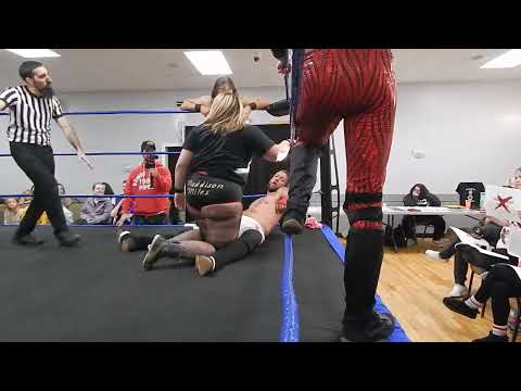 Jonathan Cross & Ronnie Payne & Rudy Lockhart vs Hollywood Heathens & Maddison Miles