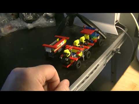 MongoTV_8342 - PLAYING WITH LEGO - Part 18 - Looking At Used Danish LEGO i Like To Buy