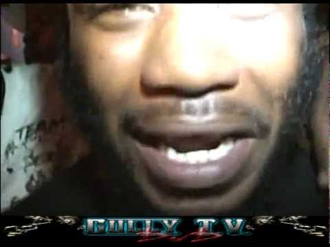 GULLY TV GLOBAL FRANK WIT THE GRIPPERS GONE FREESTYLE AT THE WORLD SERIES OF HIP-HOP