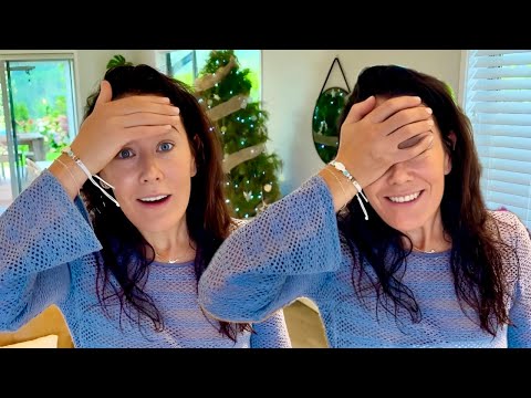 DRUNK ON CHRISTMAS 😬😂 *Joelle Does Not Condone*